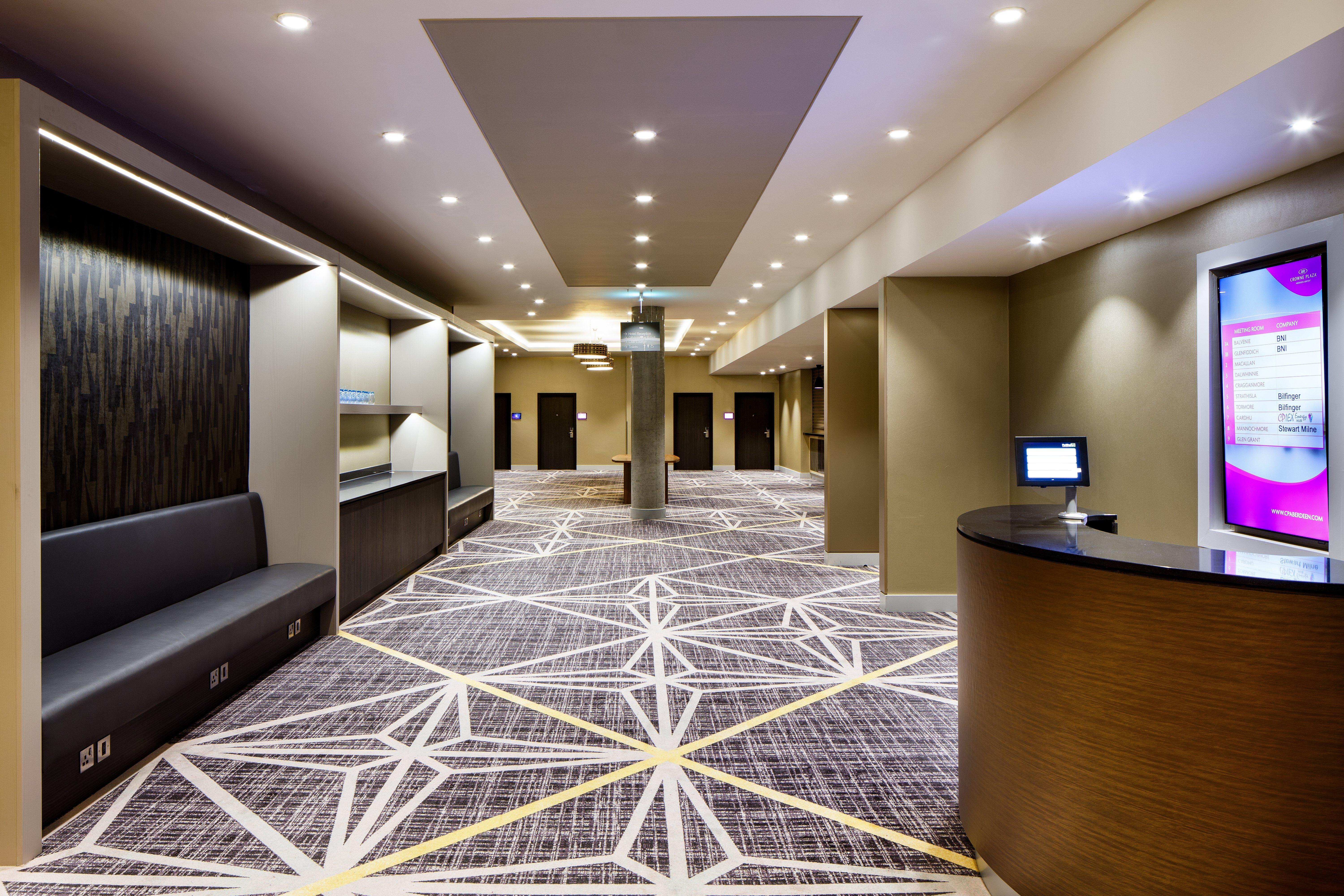 Crowne Plaza Aberdeen Airport By Ihg Dyce Exterior photo