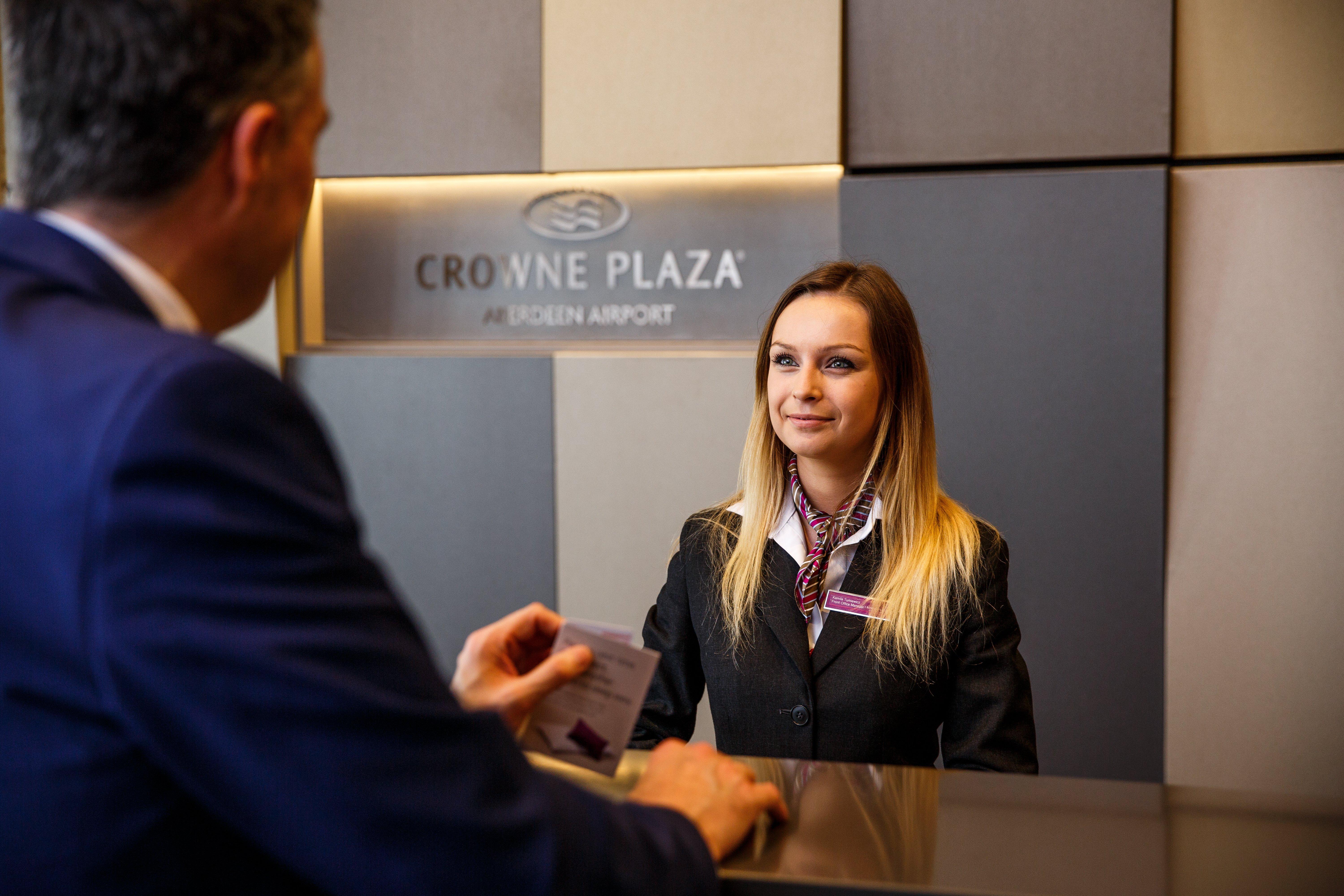 Crowne Plaza Aberdeen Airport By Ihg Dyce Exterior photo