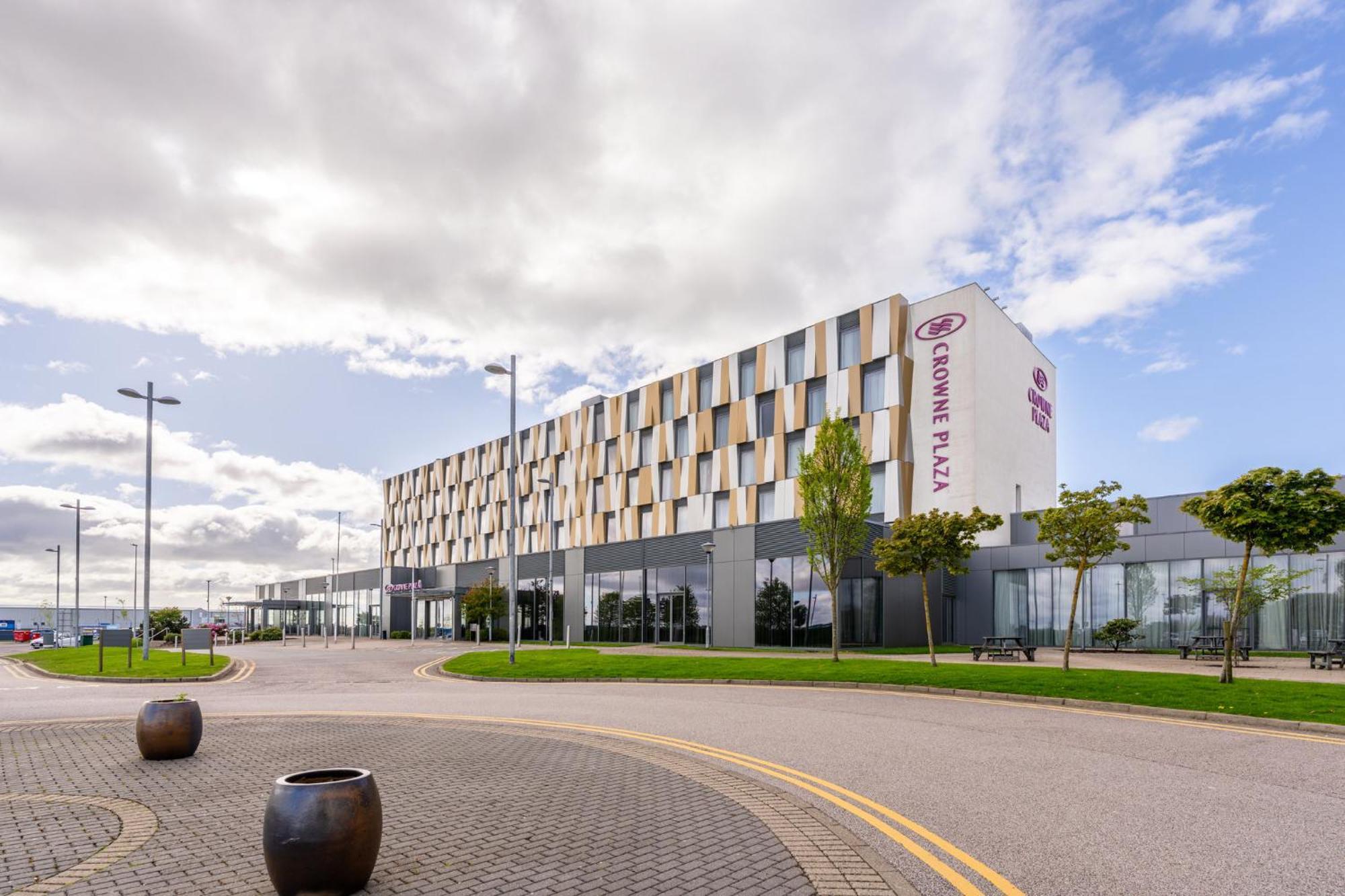 Crowne Plaza Aberdeen Airport By Ihg Dyce Exterior photo